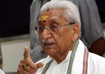 vhp leader ashok singhal passes away