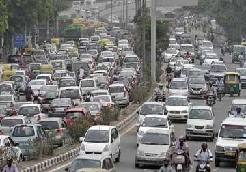 national green tribunal favours shifting delhi s banned vehicles to other cities