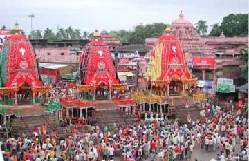 lakhs to throng jagannath rathayatra on tuesday