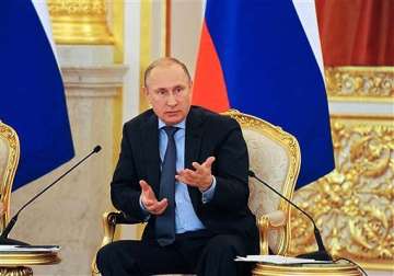 india russia looking to sign 15 20 pacts during vladimir putin s visit