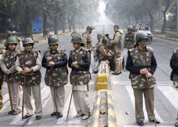 government mulls 33 per cent reservation for women in delhi police