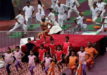 yoga day ramdev holds preparatory session