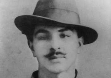 kin of bhagat singh demands naming of airport after the freedom fighter