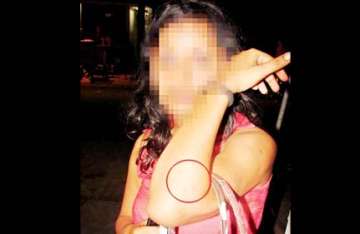delhi mba student charges bar owner of rape attempt