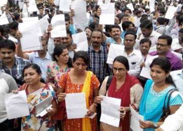 karnataka doctors withdraw resignations end strike