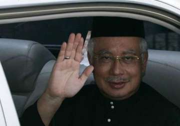 malaysia pm calls modi sets meeting during myanmar summit