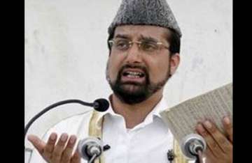 mirwaiz five others booked for violence on eid