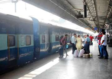 railways modifies identity proof rules for tatkal travellers