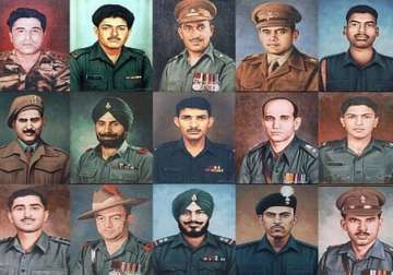 how do we reward the men in uniform a look at the reward extended to gallantry award winners