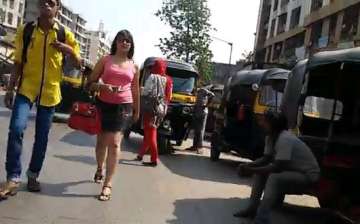 this girl walks down on mumbai streets for 10 hours and what these men did will leave you shocked