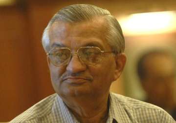 anil kakodkar quits iit b board after disagreement with hrd ministry