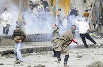 two killed 70 injured in fresh violence in kashmir valley