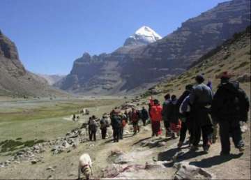 tourists can visit kailash mansarovar through nathula in 2015