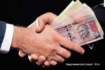 india improves rating on global corruption index
