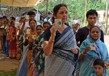 polling percentage dips in bengal by poll