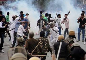 12 killed 150 injured in haryana violence police