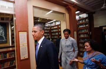 obama visits mani bhavan says gandhi a hero for entire world