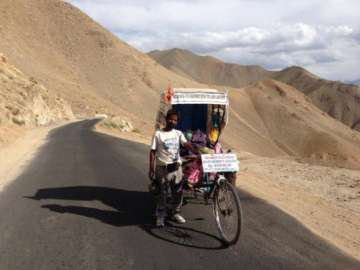 kolkata rickshaw puller pedals his way to ladakh
