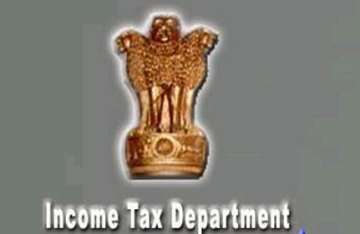 i t dept asks taxpayers not to respond to fraud mails