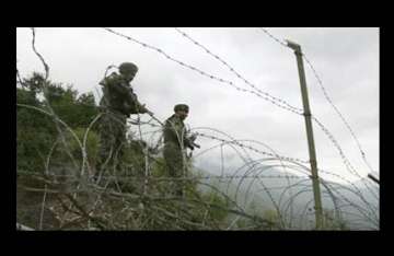 pak troops violate ceasefire heavy exchange of fire in pooch