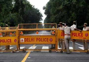 wanted man killed in encounter with delhi police