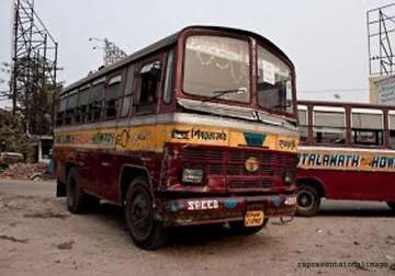 10 dead as bus collides with a gharuka near amritsar