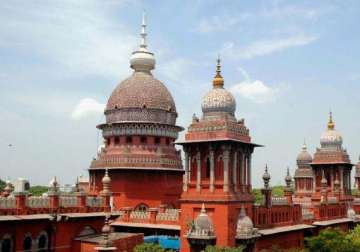 madras hc asks government to take decision on introducing e tendering