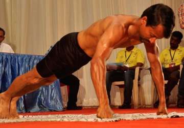 video kerala man sets world record for maximum push ups in a minute