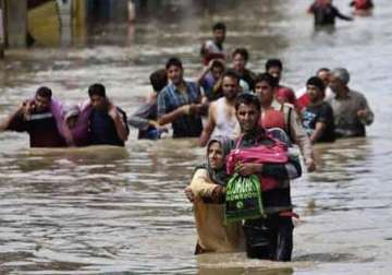 flash floods affect 4 leh villages no casualties reported