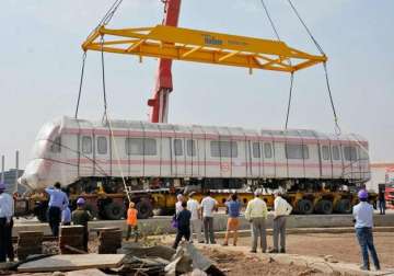 delhi metro gets its first driver less train from korea