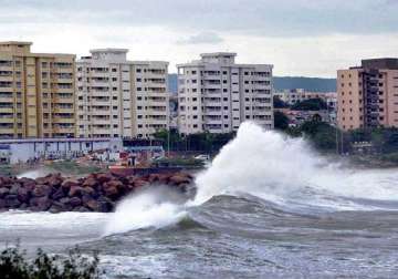 in pics cyclone hudhud creates havoc in andhra pradesh orissa