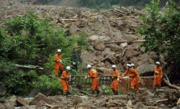 three killed by landslides in jammu and kashmir
