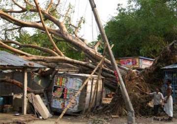 nor wester ravages 12 districts of bihar toll rises to 42