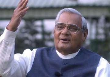 odisha school holds prayer meet on death of ex pm vajpayee