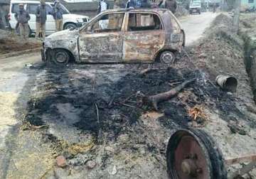 14 arrested in muzaffarpur after three burnt alive cm orders probe