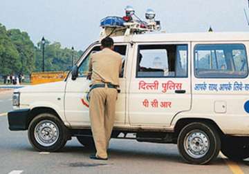 delhi police nab 5 for allegedly leaking important govt documents