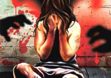 woman gangraped by neighbours in up