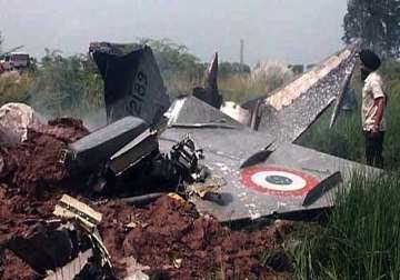 mig 21 crashes near jamnagar in gujarat pilot safe