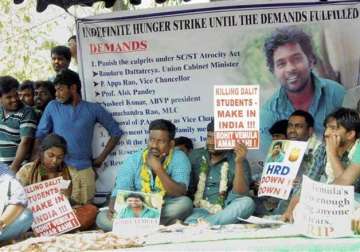 hyderabad varsity announces compensation of rs 8 lakh for rohith s family