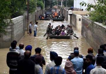 over 226 000 rescued in flood hit kashmir