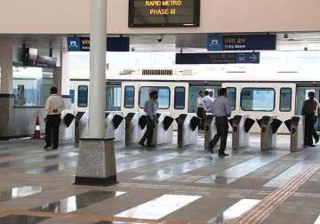 metro putting up 210 new afc gates