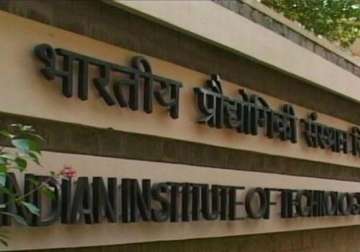 iits mulling going back to single entrance test format