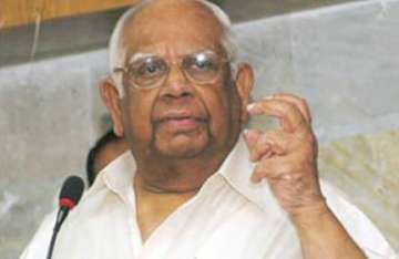 somnath chatterjee hospitalised with breathing trouble