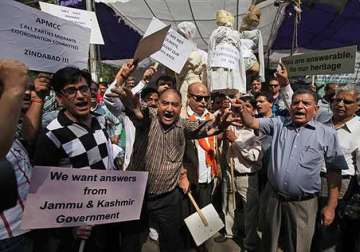 kashmiri pandits say hurt by politics over their return township needed