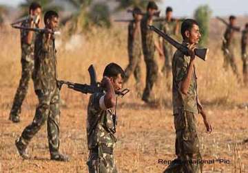 chhattisgarh 4 naxals held in bastar division