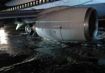 jet airways plane s landing gear collapses close shave for passengers