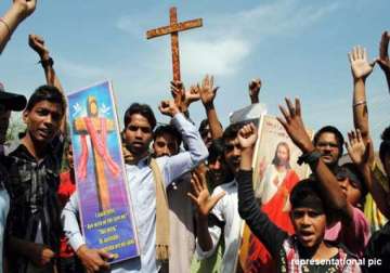 27 hindus converted to christianity in eastern up