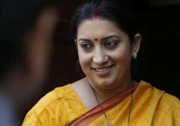 reintroduce board examinations students to smriti irani