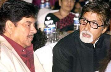 shotgun takes a dig at big b for endorsements