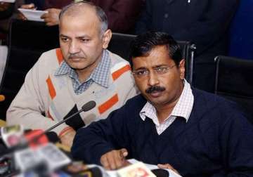 delhi govt orders magisterial probe into restaurant shootout